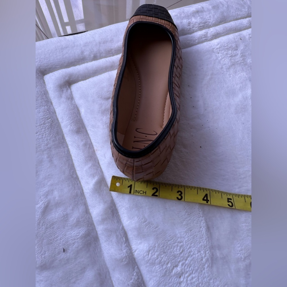 INC International | Jenaya tan / brown & black ballet flat shoes 7M handmade - Picture 3 of 12